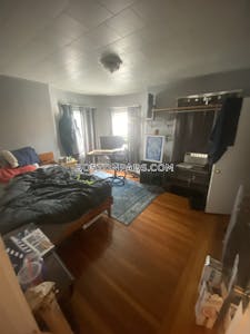 Cambridge Sweet 2-Bedroom Cambridge Apartment  Alewife - $2,750