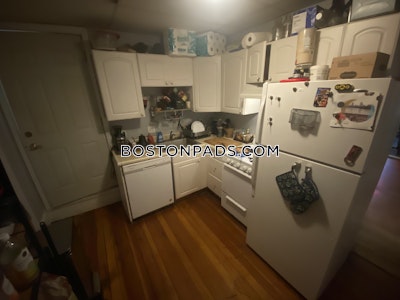 Cambridge 2 Bed 1 Bath CAMBRIDGE  North Cambridge - $2,750