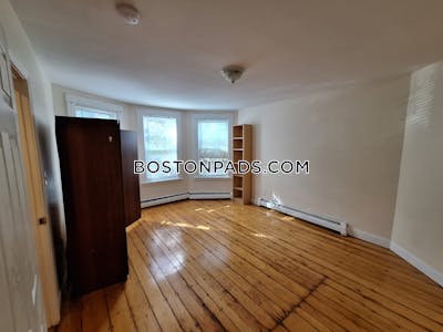 Cambridge 4 Beds 2 Baths Cambridge  Central Square/cambridgeport - $3,650 No Fee
