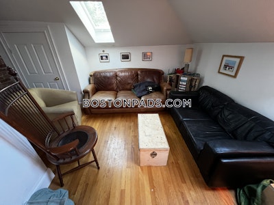 Somerville 4 Beds 1 Bath  Union Square - $4,400