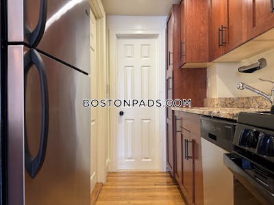 Beacon Hill 2 Beds 1 Bath Boston - $4,000