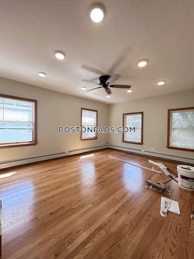 Brighton 3 Beds 2 Baths Boston - $4,600