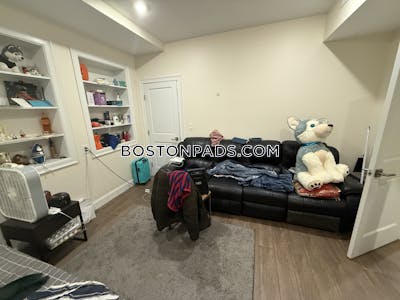 Brookline 3 Beds 2 Baths  Washington Square - $4,400 No Fee