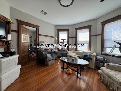 Dorchester 4 Beds 1 Bath Boston - $3,800