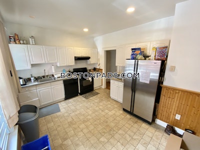 Mission Hill 3 Beds 1 Bath on Hillside St in Boston Boston - $4,800