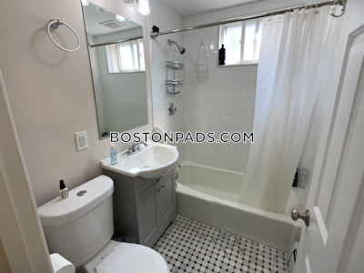 Somerville 3.5 Bed 1 Bath SOMERVILLE  Winter Hill - $3,300