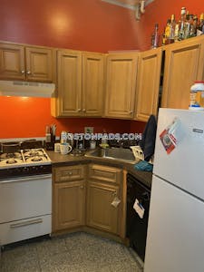 Allston 3 Bed, 2 Bath Unit Boston - $3,200 No Fee