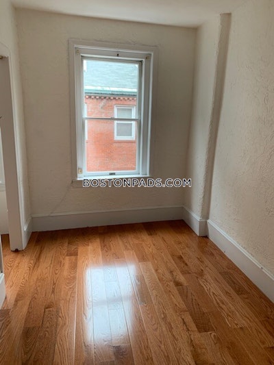 Fenway/kenmore 1 Bed 1 Bath BOSTON Boston - $2,600 No Fee