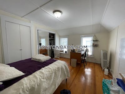 Brighton 4 Beds 2 Baths Boston - $4,800 No Fee
