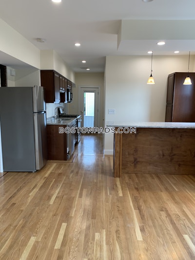Somerville 4 Bed 1 Bath SOMERVILLE  Porter Square - $4,100