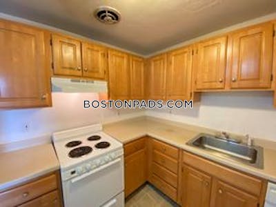 Watertown 1 Bed 1 Bath - $2,525 No Fee