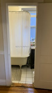 Allston 1 Bed 1 Bath BOSTON Boston - $2,870 No Fee