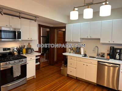 Dorchester 4 Bed, 1 Bath Unit Boston - $3,800