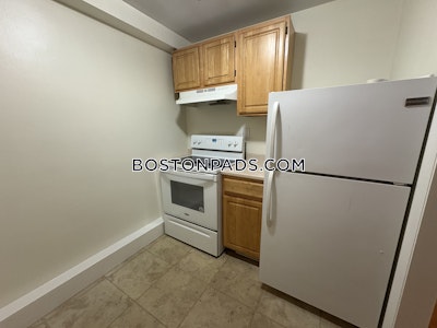Brookline 2.5 Beds 1 Bath  Longwood Area - $2,975 No Fee