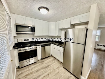 Somerset 2 Beds 1 Bath - $1,925 No Fee