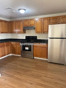 Fall River 1 Bed 1 Bath - $1,600 No Fee