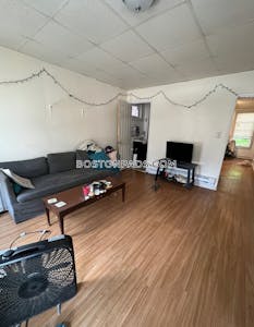 East Boston 2 Bed 1 Bath BOSTON Boston - $2,200 No Fee