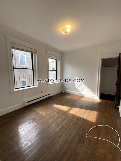 Fenway/kenmore 2 Bed 1 Bath BOSTON Boston - $3,950 No Fee