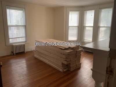Cambridge 1 Bed 1 Bath CAMBRIDGE  Harvard Square - $2,700 No Fee