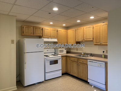 Fenway/kenmore 0 Bed 1 Bath on Park Dr in BOSTON Boston - $2,575 No Fee