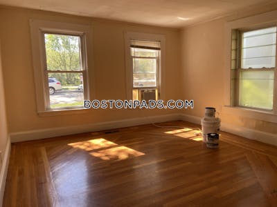 Cambridge 2 Bed 1 Bath CAMBRIDGE  Harvard Square - $2,400 No Fee