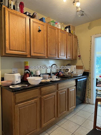 Cambridge 4 Bed 2 Bath CAMBRIDGE  Kendall Square - $4,800 No Fee