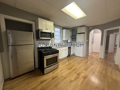 East Boston 2 Bed, 1 Bath Unit Boston - $2,800 No Fee