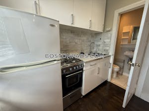 South End Studio 1 Bath Boston - $2,250 No Fee