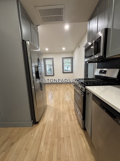 Allston 4 Beds 2 Baths Boston - $3,900 No Fee