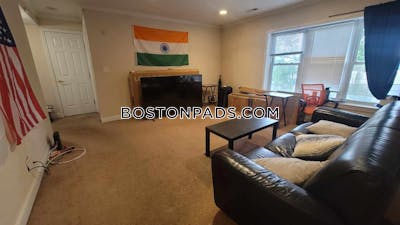 Brighton 3 Beds 2 Baths Boston - $3,300 No Fee