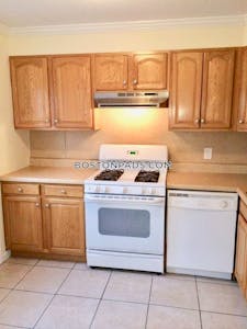 Allston 4 Beds 2.5 Baths Boston - $4,200 50% Fee