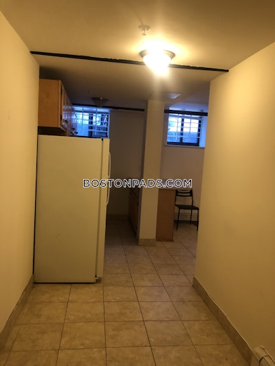 Allston 2 Bed 1 Bath BOSTON Boston - $2,600