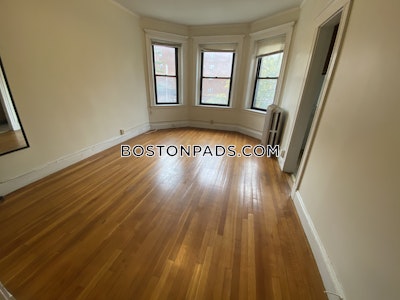 Malden Studio, 1 bath available now on Washington St in Malden! - $1,750