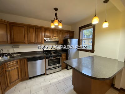 Jamaica Plain 3 Beds 1 Bath Boston - $3,600