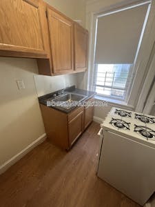 Allston Studio 1 Bath Boston - $1,995 No Fee