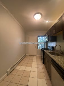 Roxbury 2 Beds 1 Bath Boston - $2,475 No Fee