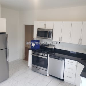 Brighton 3 Beds 1 Bath Boston - $4,960 No Fee
