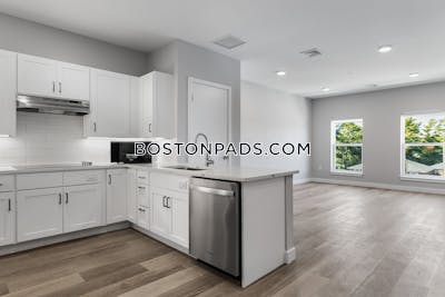 Woburn 1 Bed 1 Bath - $2,275 No Fee