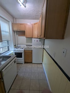 Mission Hill 1 Bed 1 Bath BROOKLINE- BROOKLINE VILLAGE $2,500 Boston - $2,150 No Fee