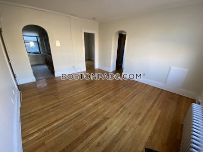 Malden 1 Bed 1 Bath - $1,975 No Fee