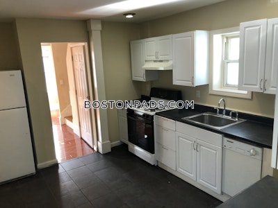 Somerville 3 Bed 1 Bath SOMERVILLE  East Somerville - $2,950