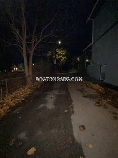 Winthrop 5 Bed 2 Bath WINTHROP $4,000 - $4,000
