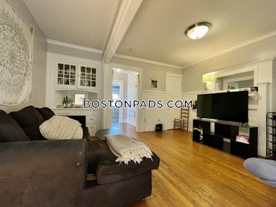 Fenway/kenmore 3 Bed 1 Bath BOSTON Boston - $6,010 No Fee