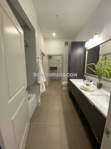 Wellesley 1 Bed 1 Bath WELLESLEY $3,365 - $3,191