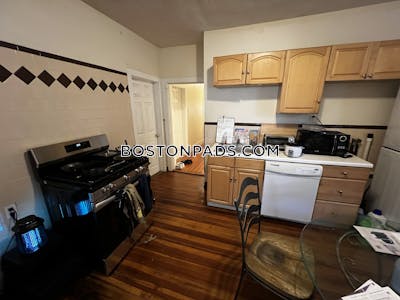 Medford 4 Beds 1 Bath  Tufts - $4,400 No Fee