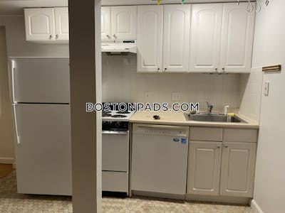 Brighton 2 Beds 1 Bath Boston - $2,100