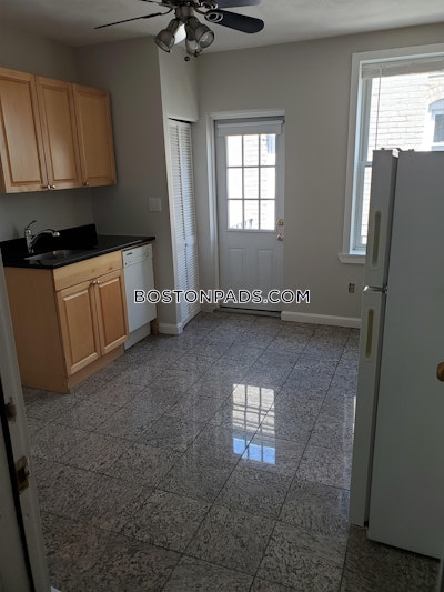 North End 2 Beds 1 Bath Boston - $2,900