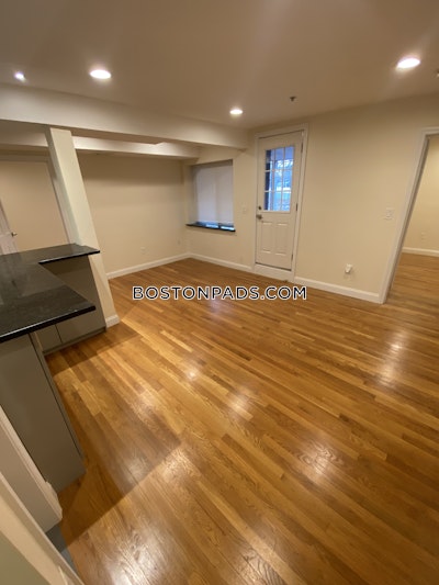 Brookline 3 Beds 2 Baths  Cleveland Circle - $4,400 No Fee