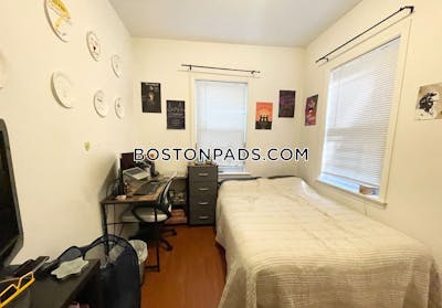 Mission Hill 4 Bed, 1.5 Bath Unit Boston - $5,700
