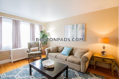 Brookline 1 Bed 1 Bath  Beaconsfield - $4,400